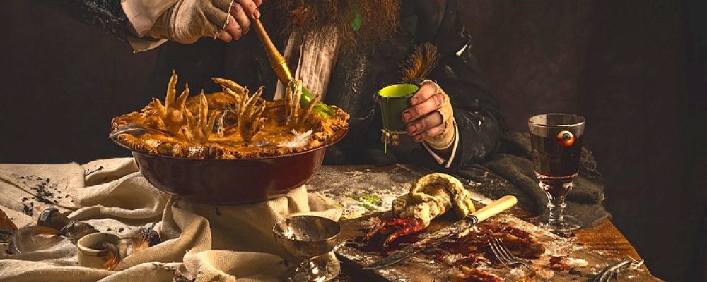 Must See: A Gruesome Dinner At the Twits